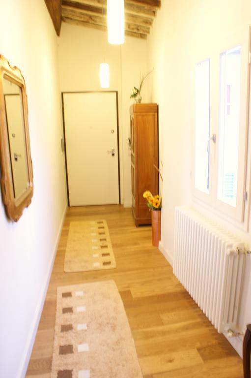 Roommo Sant'Ambrogio Флоренція Номер фото